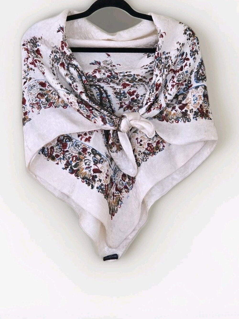 Vtg Daniel Hechter Paris Large Scarf 38 x 38 Floral Paisley Jacquard Weave Chic